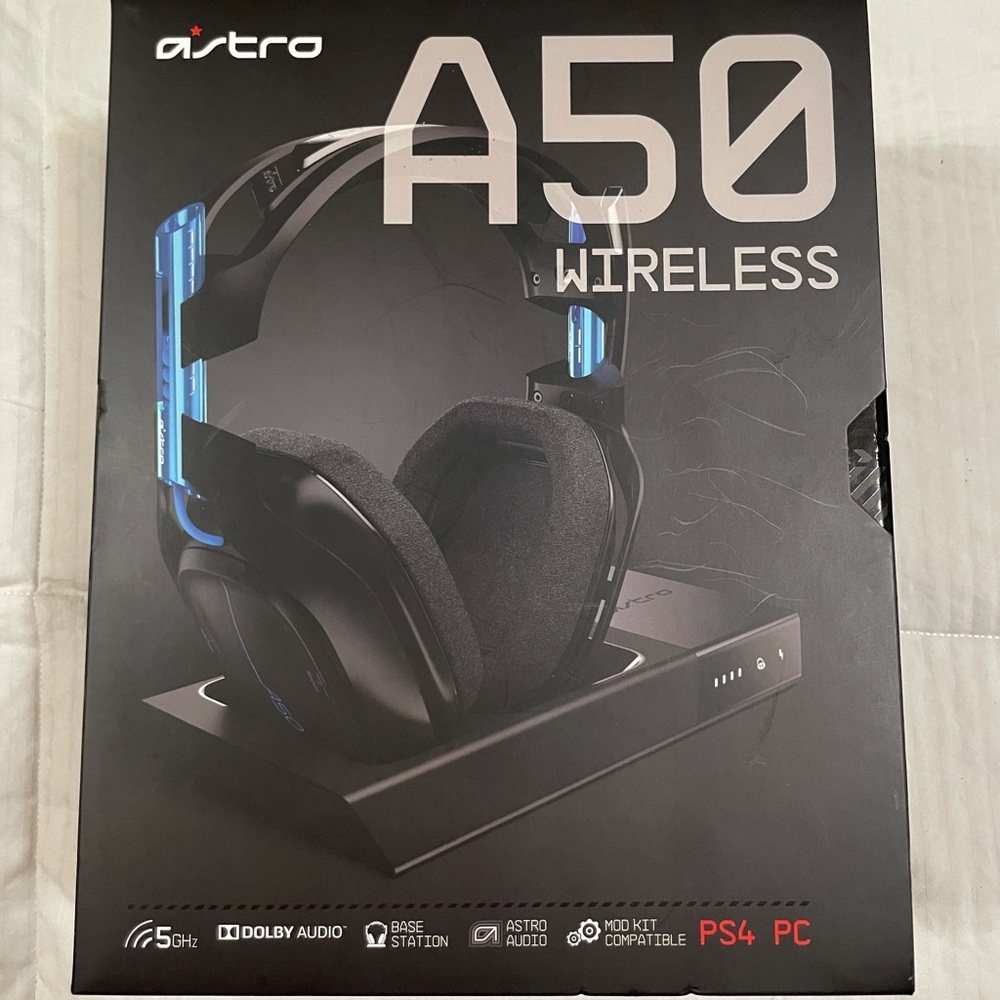 Astro A50 PS4/PS5 wireless headset